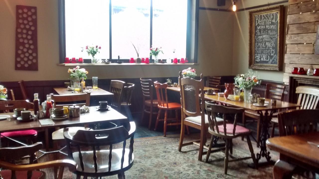Alma Inn & Dining Rooms ハリッジ エクステリア 写真