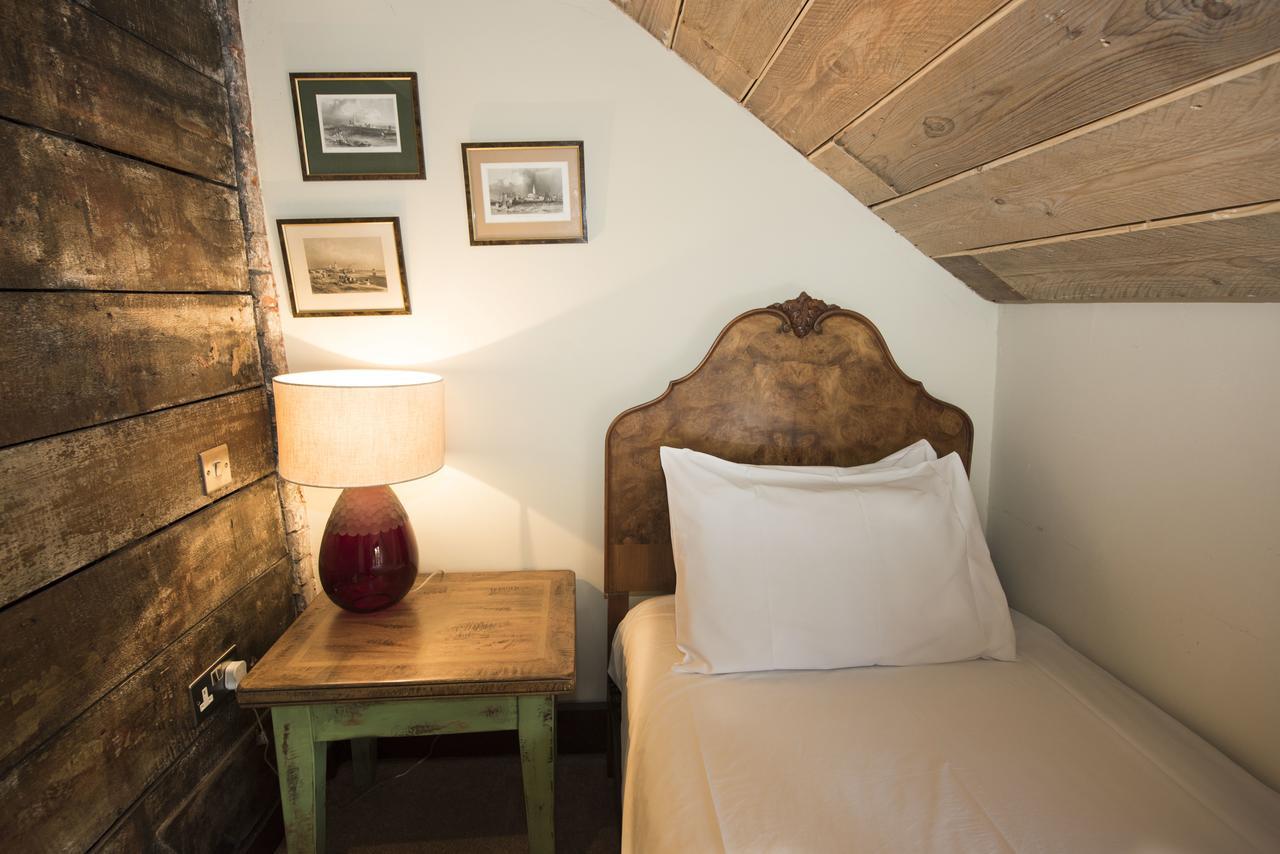 Alma Inn & Dining Rooms ハリッジ エクステリア 写真
