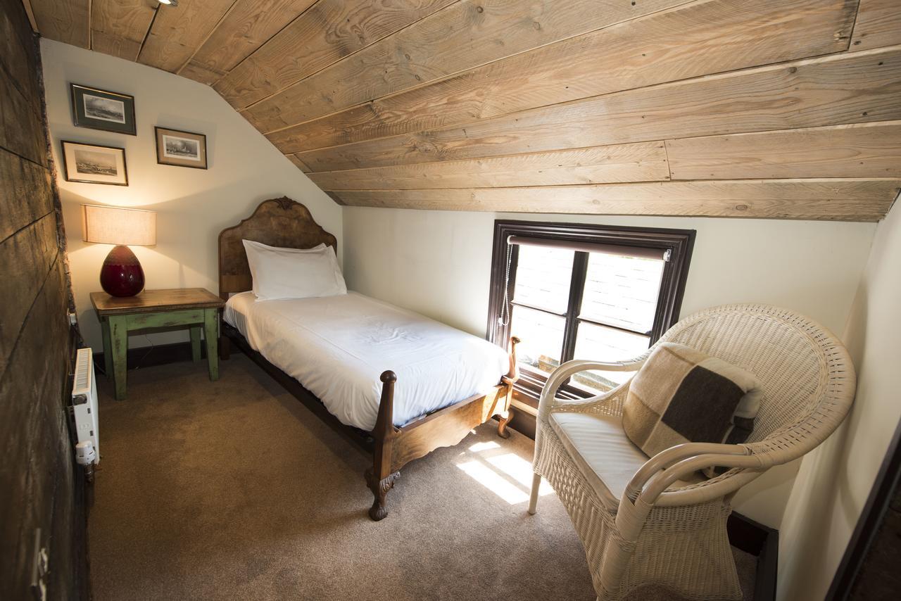 Alma Inn & Dining Rooms ハリッジ エクステリア 写真